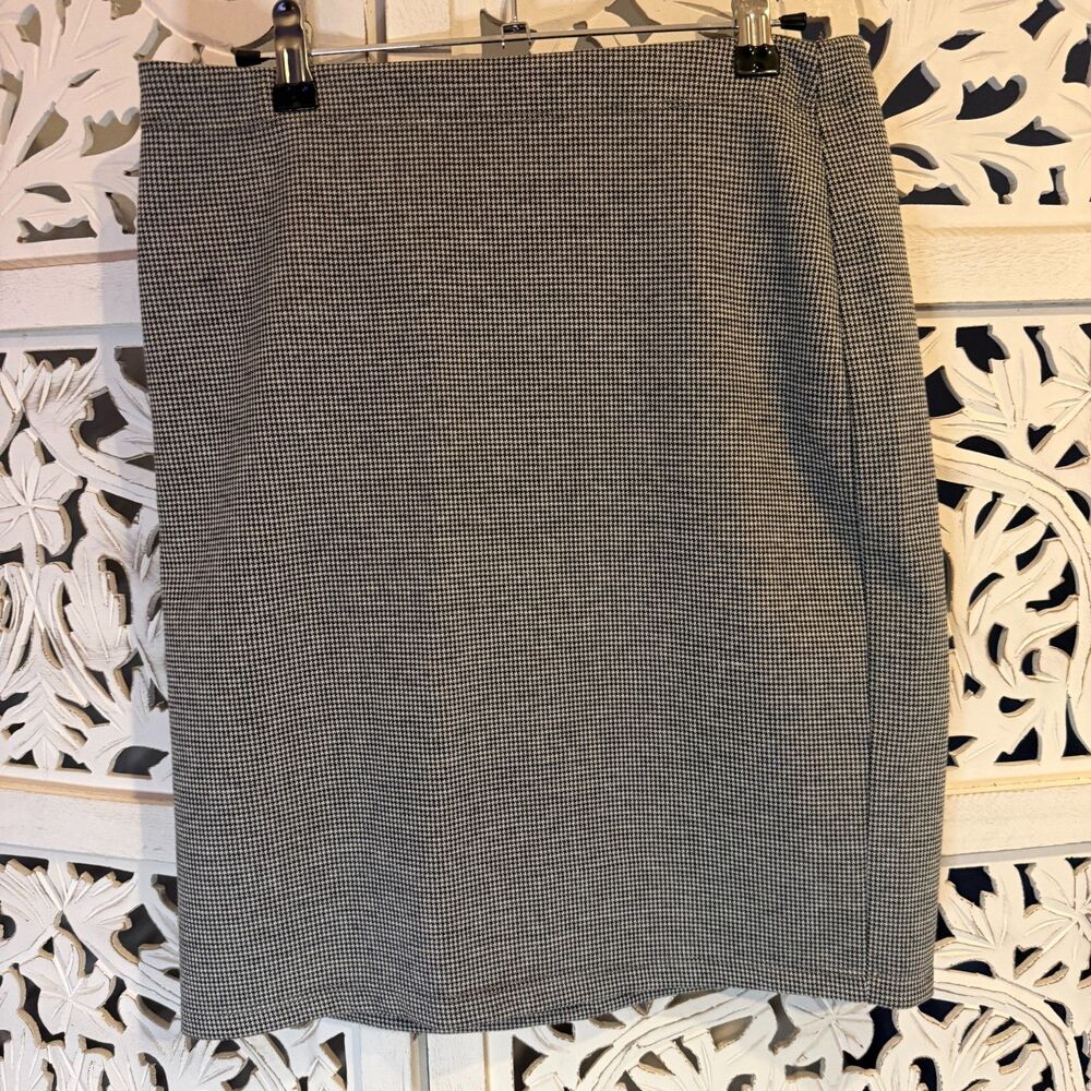 NWT Max Studios Hounds tooth skirt size Medium - Picture 2 of 6